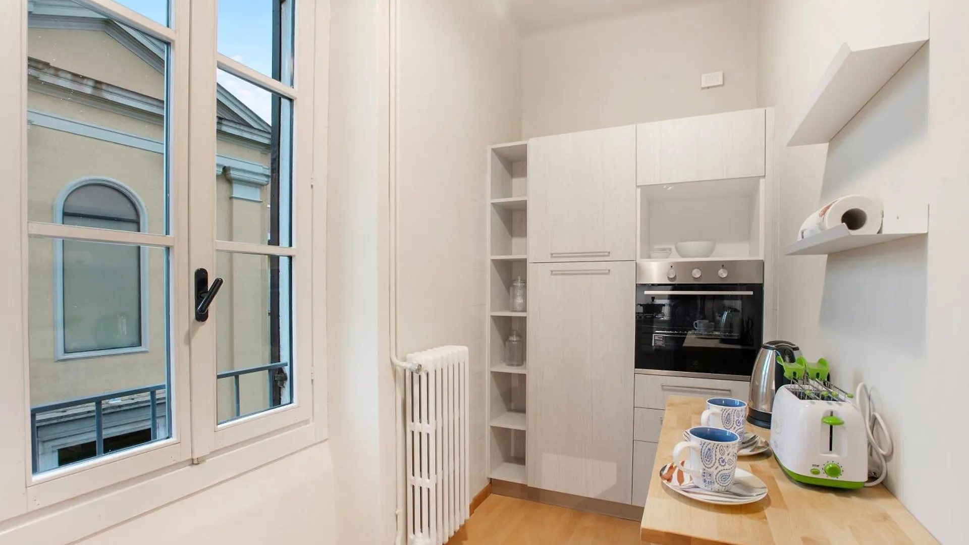 Casa Enza - Happy Rentals Desenzano del Garda Apartment